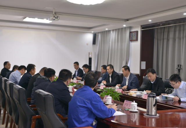 集团公司领导乐江华到同乐城体育（tlcsports）公司调研指导工作