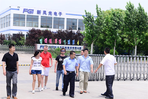 俄罗斯某股份有限公司客人莅临同乐城体育（tlcsports）考察